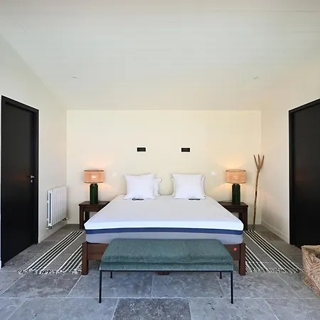 Vakantiehuis Maison Spacieuse Avec Piscine Et Acces - Fr-1-434-69 Les Portes-en-Re