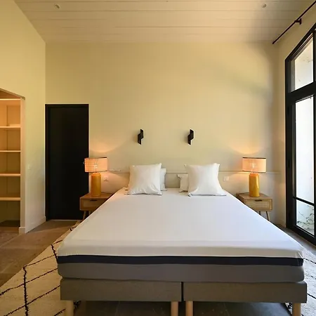 Maison Spacieuse Avec Piscine Et Acces - Fr-1-434-69 بيت للعطل